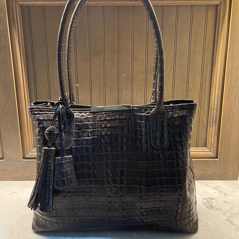 BRAHMIN MEDIUM SHOULDER BAG IN DARK BROWN